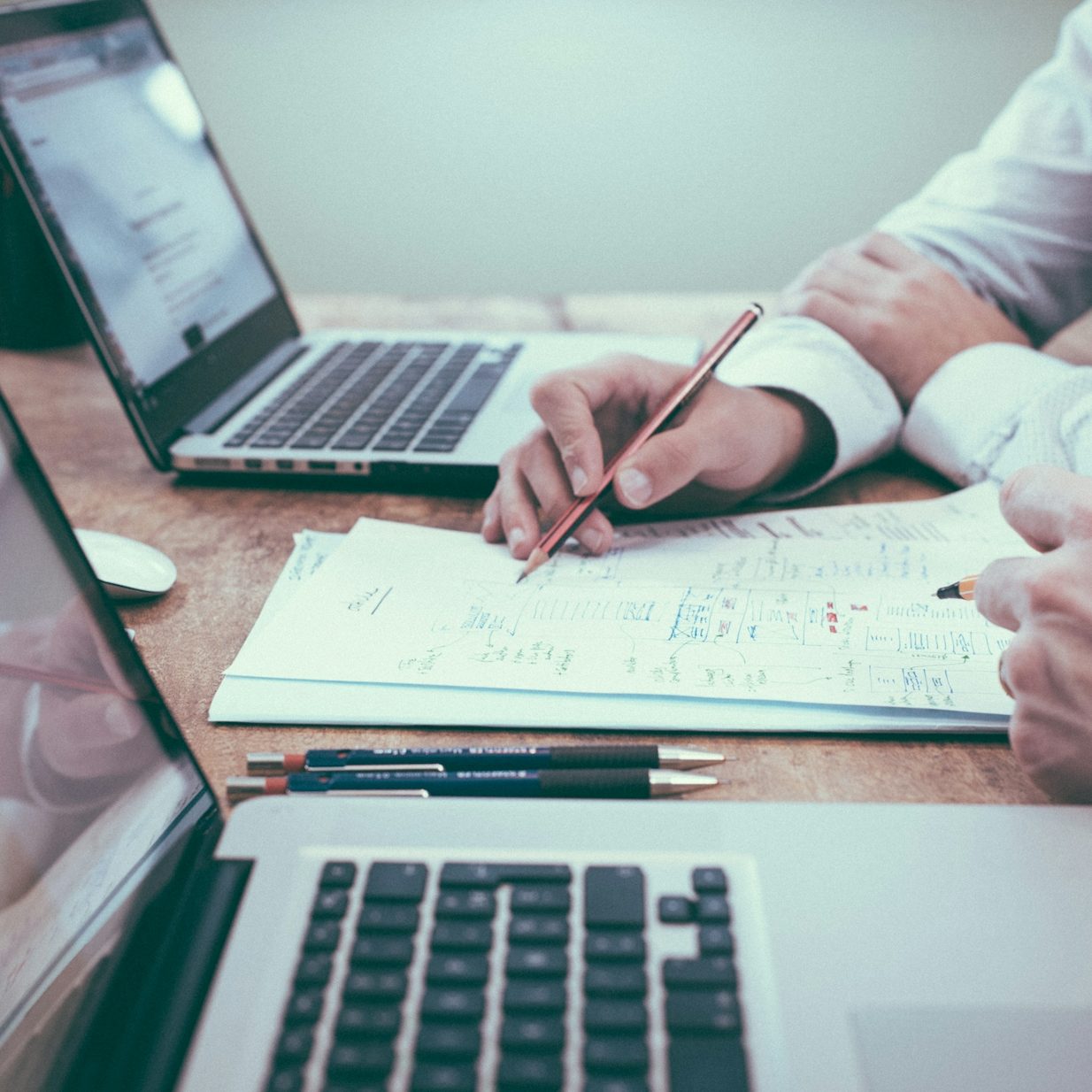Impartimos cursos de formación en emergencias y primeros auxilios para empresas 